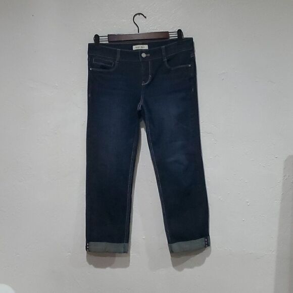 WHBM Crop Jeans   - Picture 1 of 10